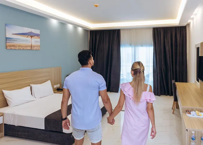 Sky Star Free Shuttle To Center Otel 3*