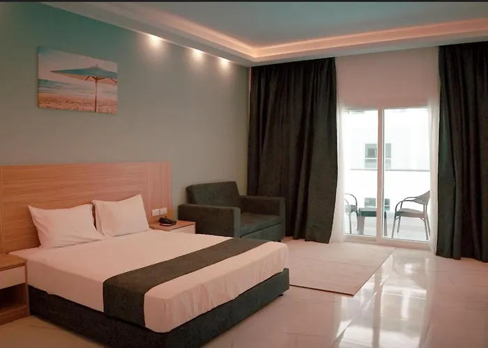 Sky Star Free Shuttle To Center Otel 3*