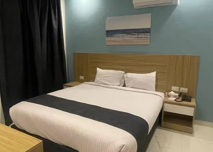 Otel Sky Star Free Shuttle To Center 3*